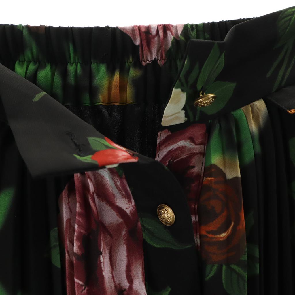 AMERI UNDRESSED Floral Long length Siwon Pleated skirt Black Women Used