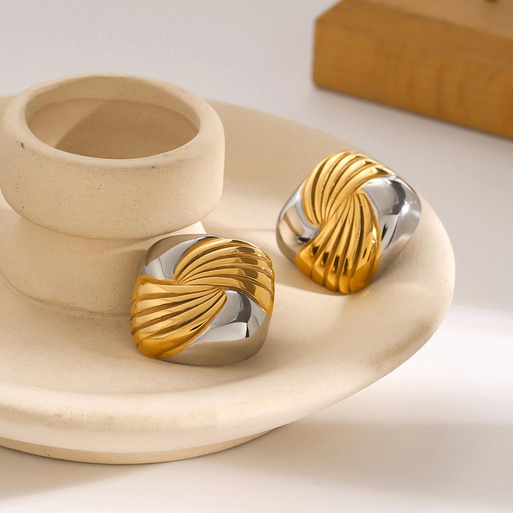 Geometric Gold and Silver Tone Studs Earrings for Women Fashion Vintage Texture Ear Accessories Lightweight Jewelry