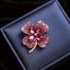 1pc Iced Out Shiny Rhinestone Clover Zinc Alloy Brooch Pin Elegant Luxury Jacket Cardigan Corsage Pin