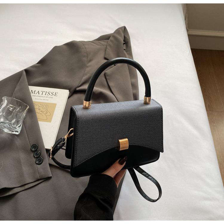 Fresh and simple women's texture 2025 summer new casual temperament splicing single shoulder crossbody portable small square bag bar