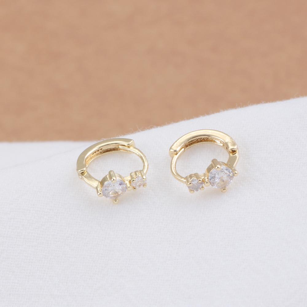 Серьги из стерлингового серебра 925 пробы, простые, сверкающие цирконы, модные, темпераментные, подходят для женщин, циркон