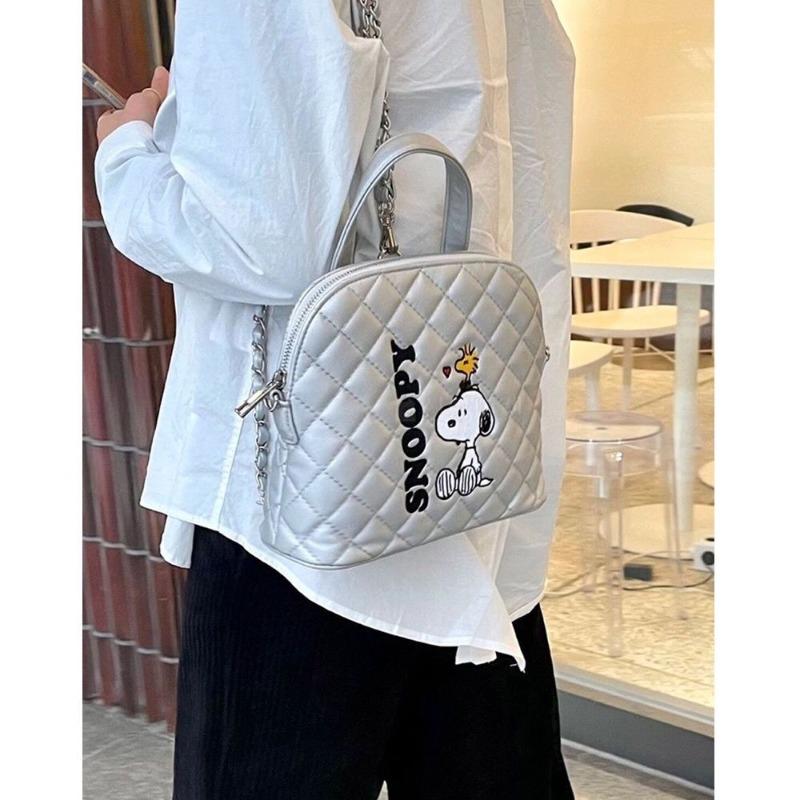 

South Korea Dongdaemun new bag niche shell shoulder bag cartoon embroidered messenger bag women s portable silver A Bag + shoulder strap серебряный