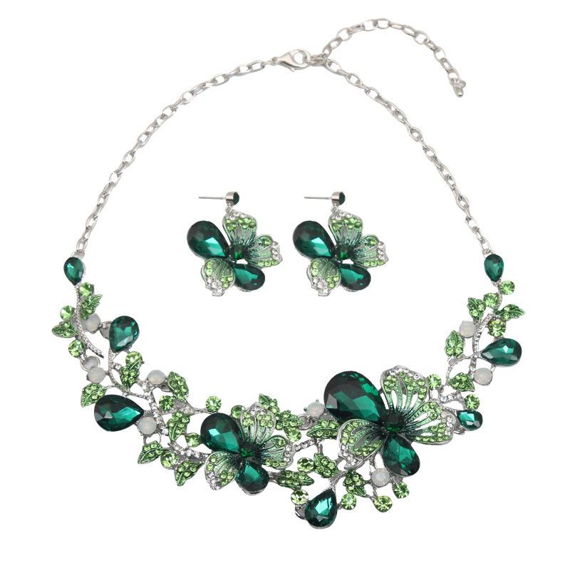 2026 Fashion European and American Gemstones Flower Crystal Necklace Earrings Set Banquet Dress Bridal Women's Jewelry