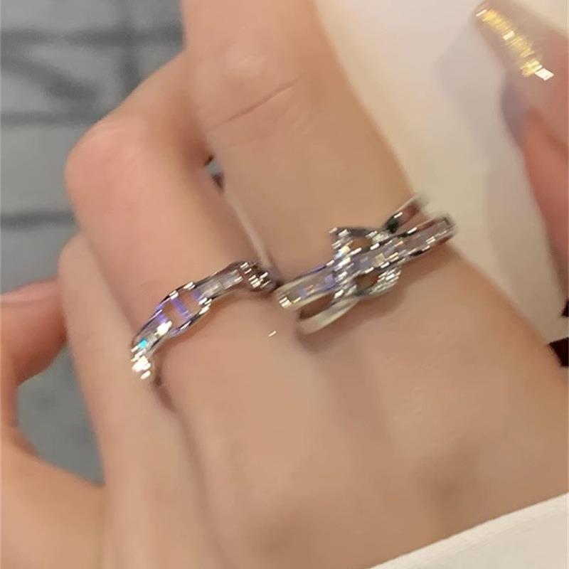 Elegant Trendy And Copper Ring For Women Featuring Geometric Design With Sparkling Zircon Stones For Chic Appeal