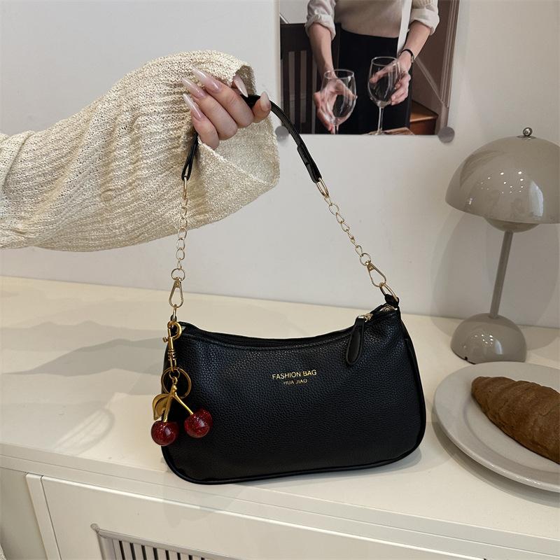 

Fashion Versatile Commuter Personality Small Square Bag Women s Casual Premium Temperament Foreign Light Luxury Light Messenger Bag No pendant чёрный