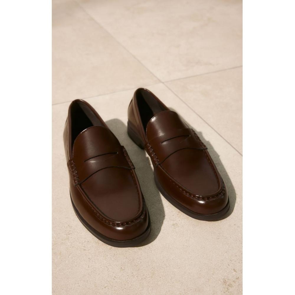 

Лоферы HM коричневые