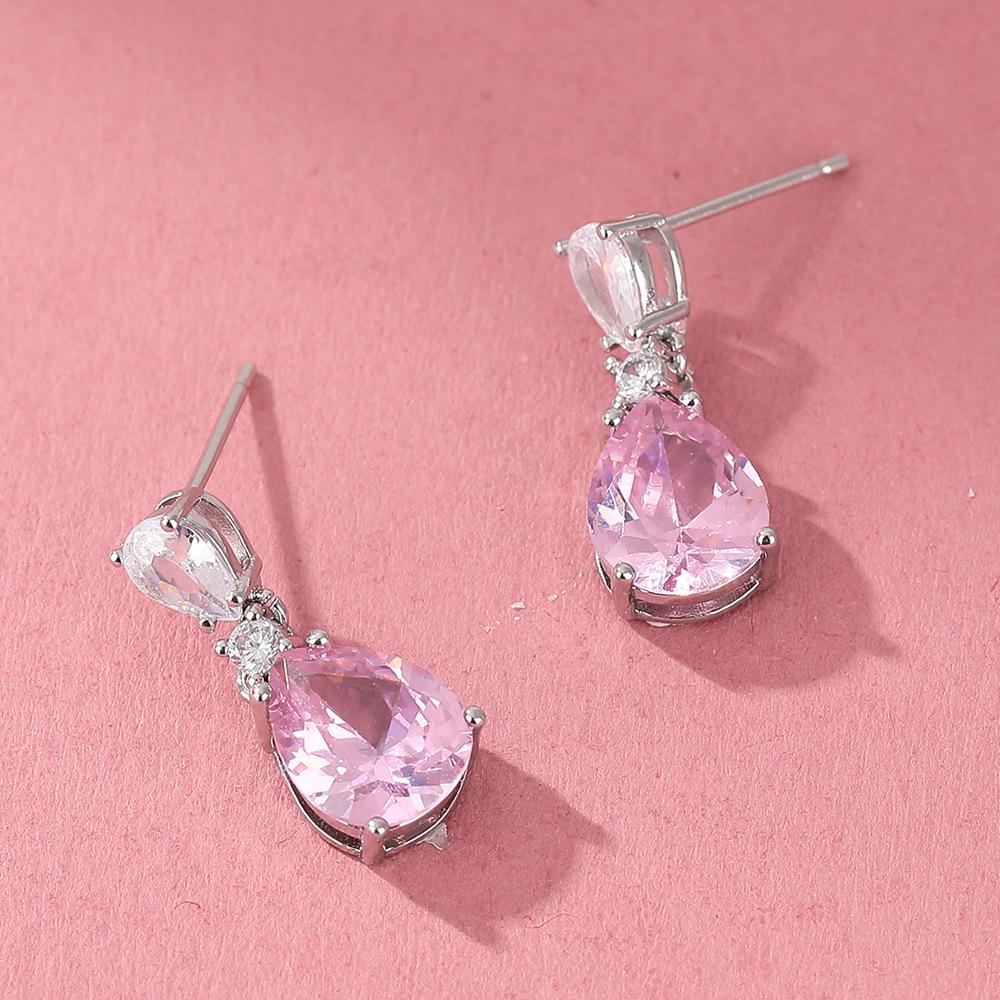 Zircon Teardrop Earrings: Women's Elegant Moissanite Pear-Shaped Studs