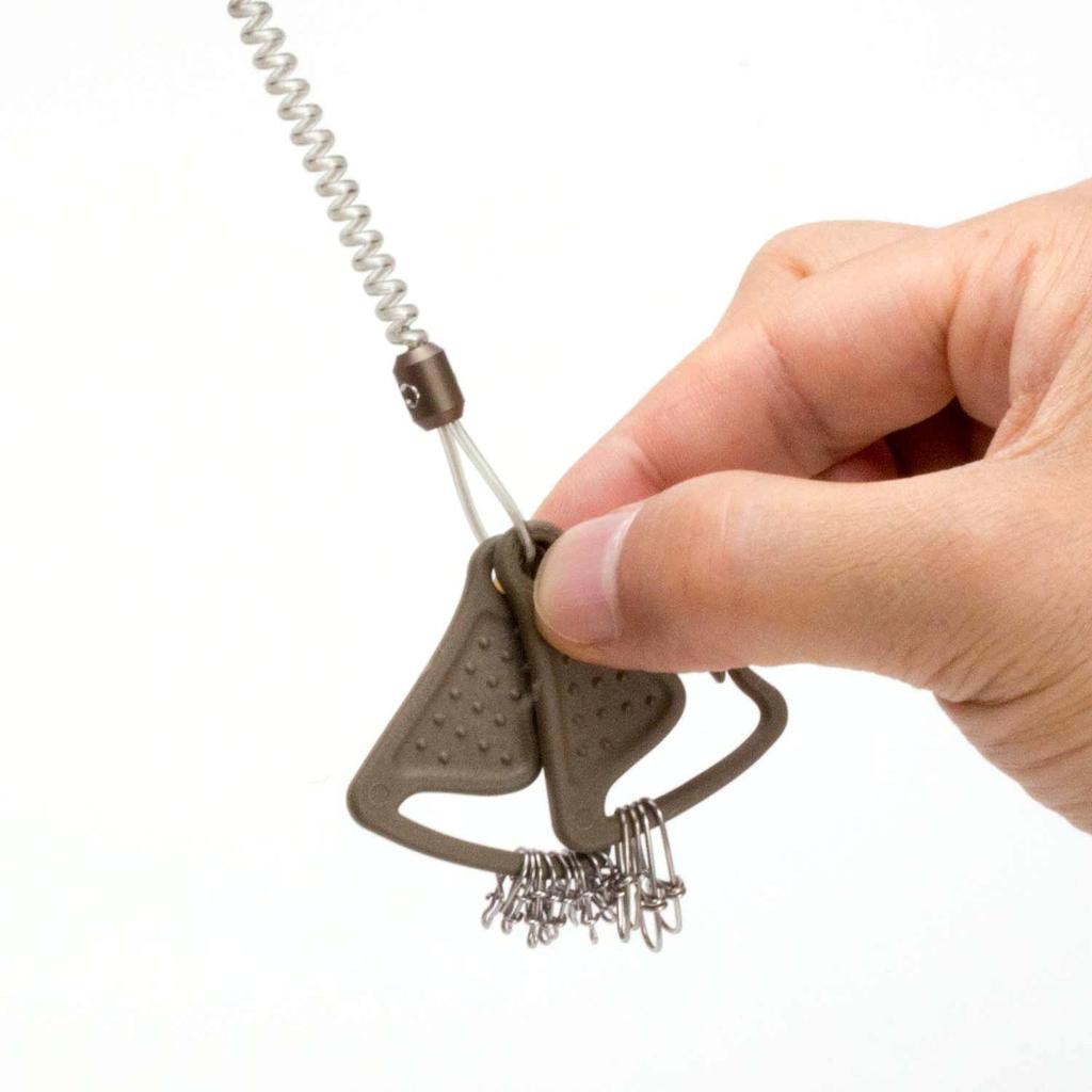 Daiichi Seiko Nobiner S + Snap Holder Dark Earth Carabiner Snap Fishing