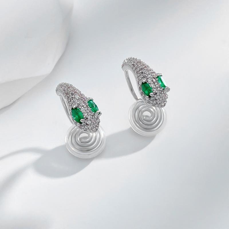 Trendy Exquisite Silver Cubic Zirconia Snake Mosquito Coil Clip Earrings Luxury Personality Non Piercedfor Women Fashion Jewelry