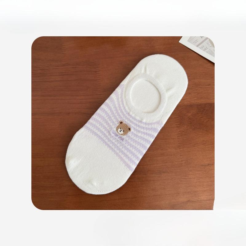 Female Spring and Summer Embroidery Bear Thin Silicone Non Slip Sweat Absorption Breathable Heel Socks