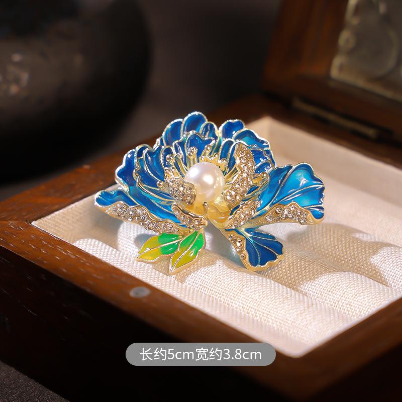 

Национальный стиль Новая китайская брошь пион High Sense Niche женская брошь булавка эмалированный костюм пальто украшение