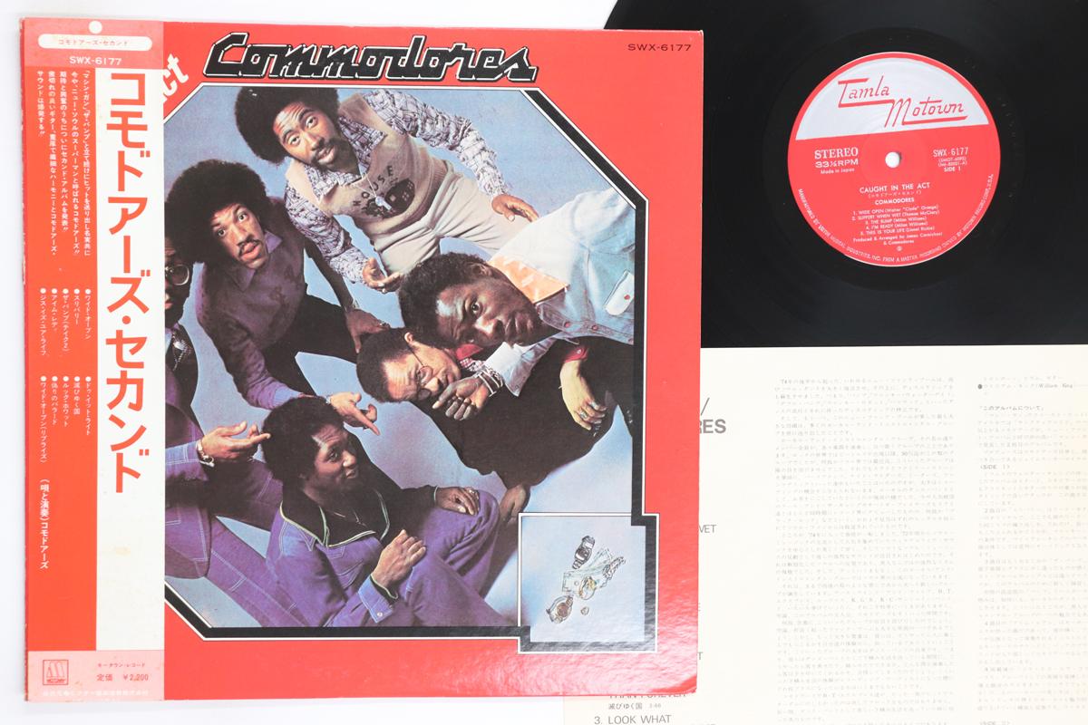 

LP Record COMMODORES Caught In The Act SWX6177 TAMLA MOTOWN 1975 Japan Obi SoulFunk Used