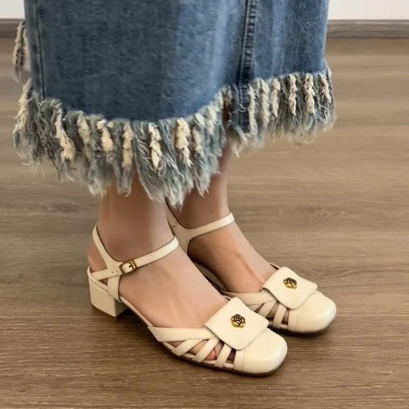 

2025 Women s Summer New Fashion Square Toe Designer Cloth Toe PU Leather Sandals Casual Comfort Slip-On Ladies High Heel Sandals 40 бежевий