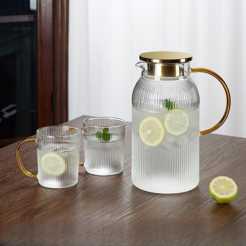 TLAKEHO Glass Water Pitcher