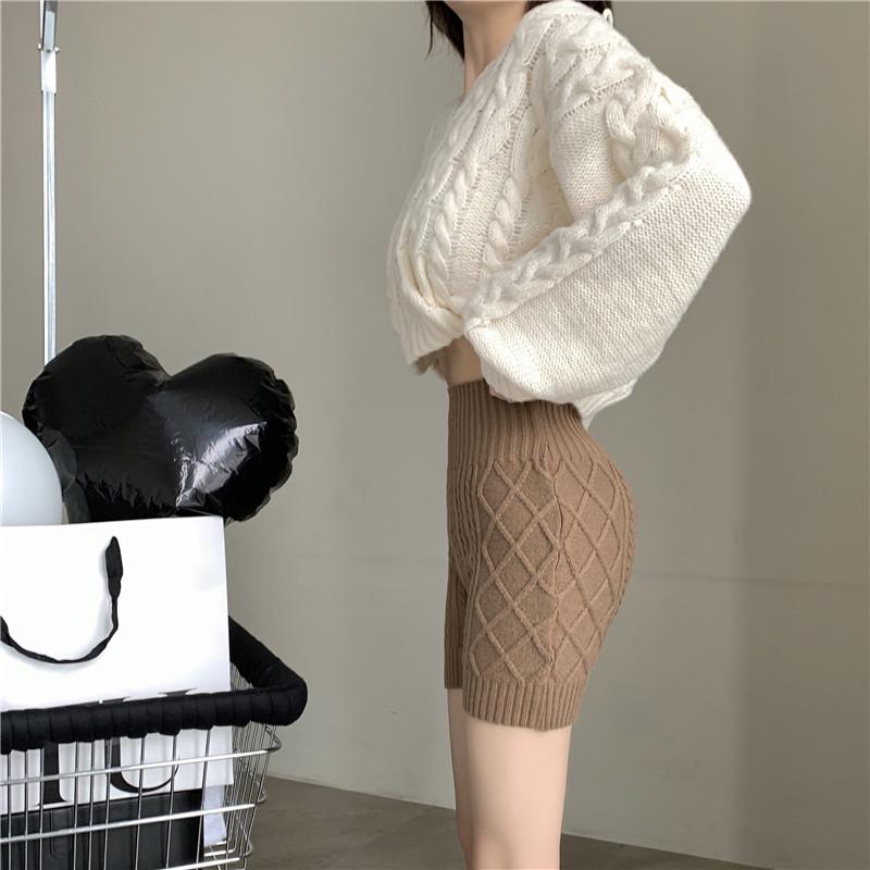 Women's High-Waisted Knitted Safety Shorts - Elastic, Slimming, Warm Base Layer Wool Pants