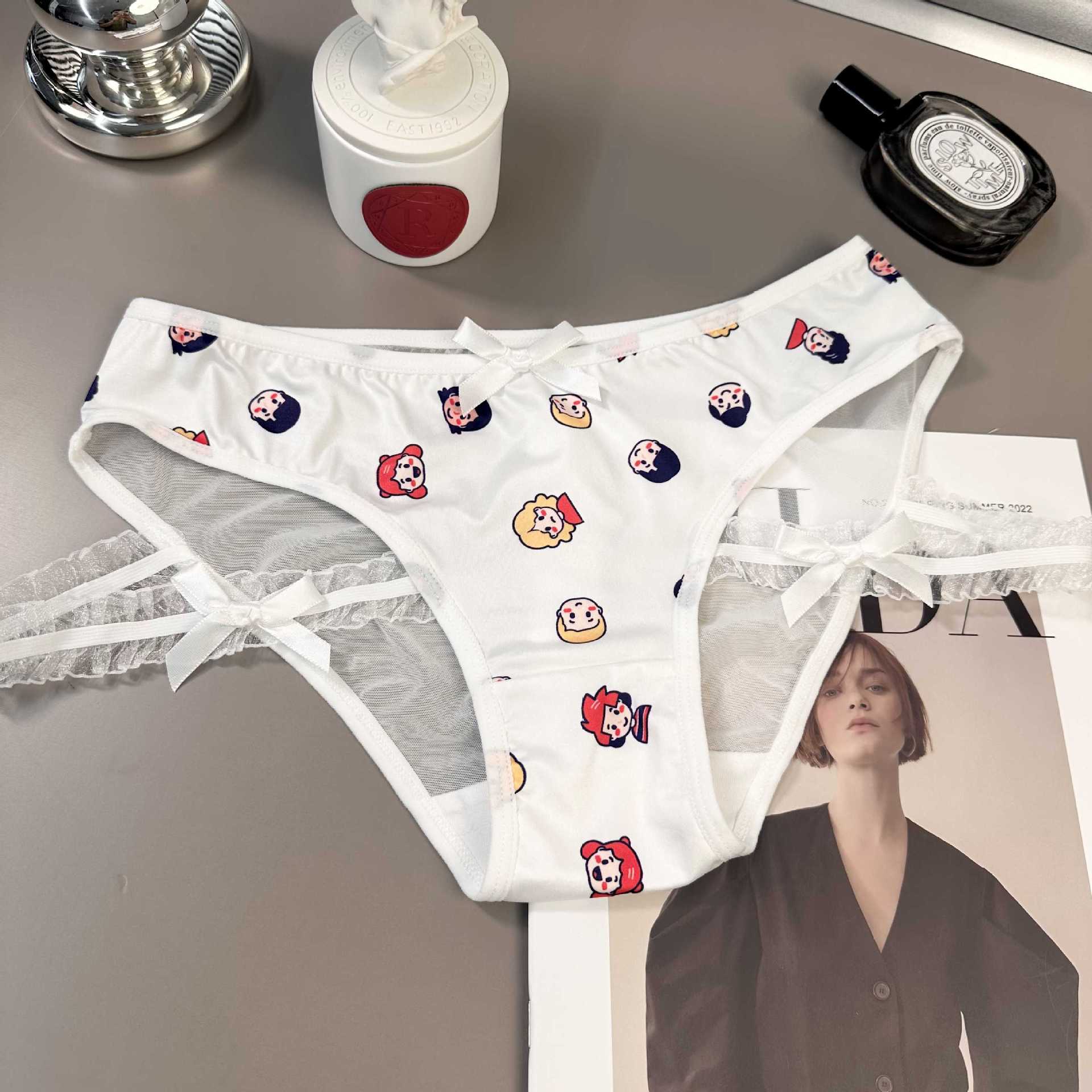 

Трусики с мультяшным принтом, с низкой посадкой, сексуальные, с веревочками для ног, утягивающие, треугольные, женские L белый