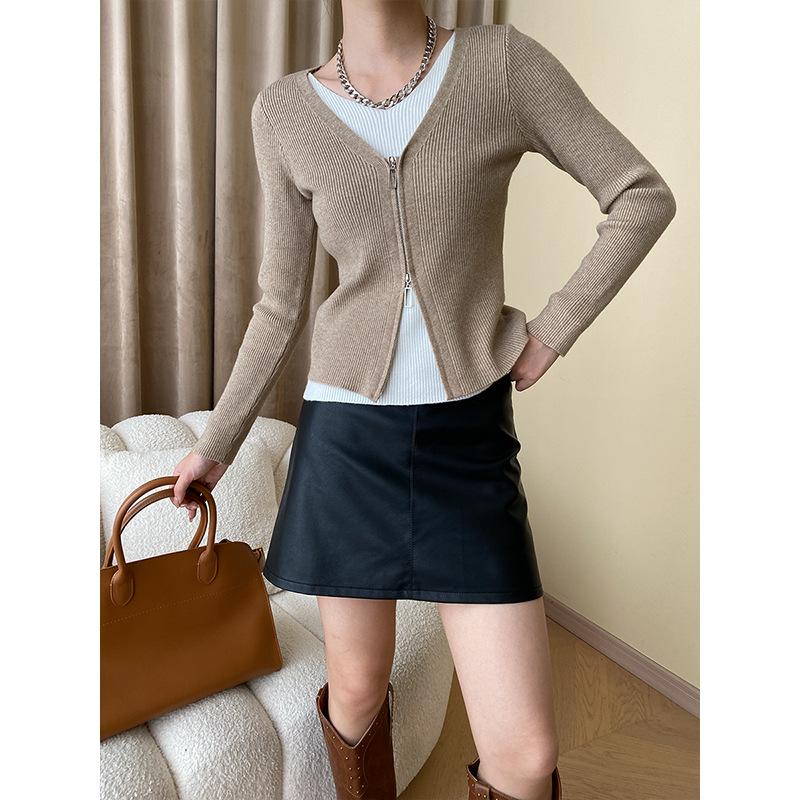 

Модный вязаный кардиган с v-образным вырезом для похудения с двойной молнией и модным дизайном one size легкие хаки