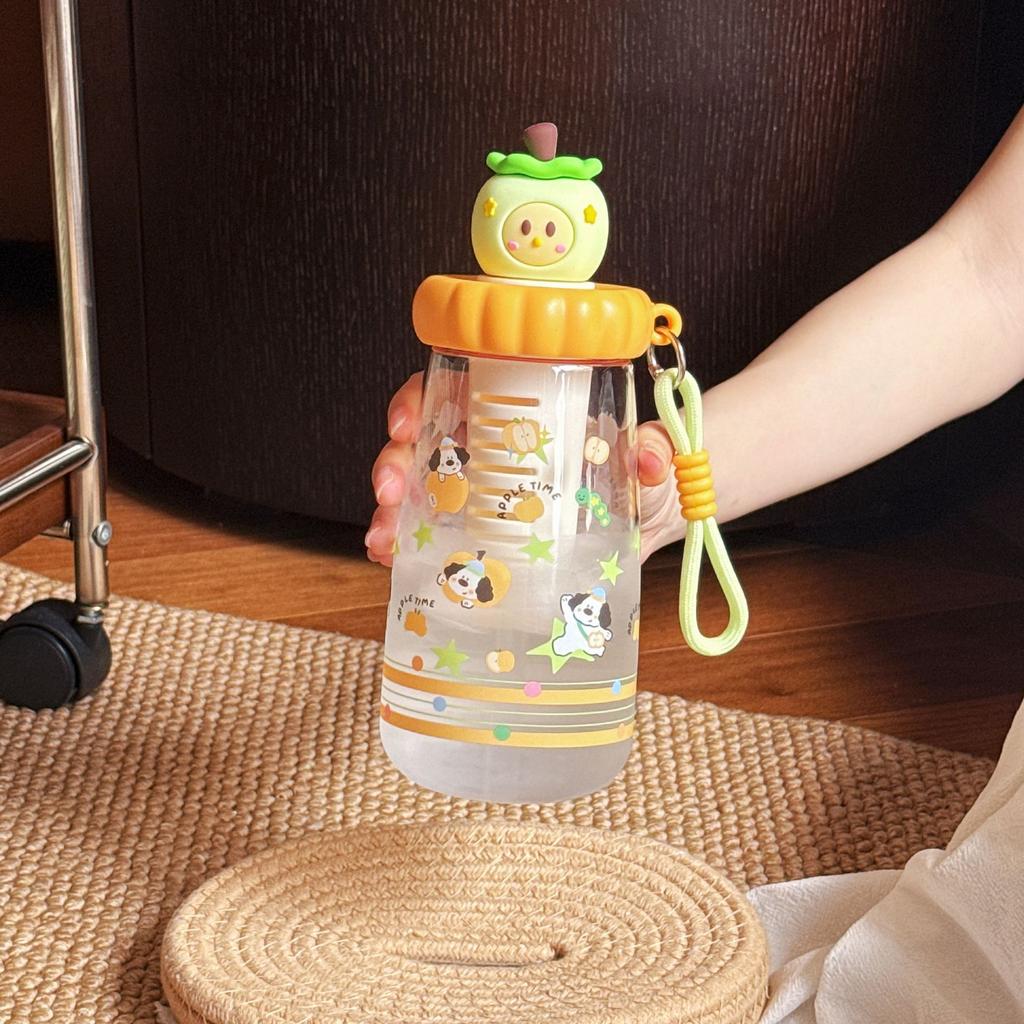Water bottle cute apple doll plastic cup summer high value straw cup girls make tea leak-proof portable accompanying water cup