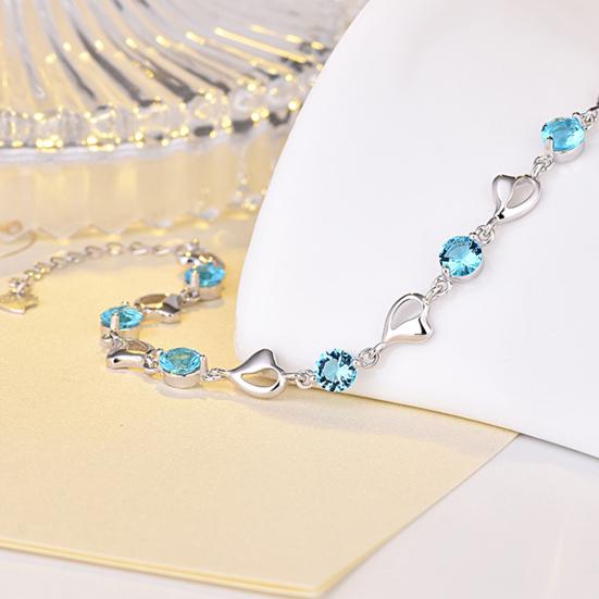 Women Fashion Bracelet Heart Rhinestone Charm Chain Bracelet Zinc Alloy Bracelet Wrist Jewelry for Valentine's Day Birthday Party