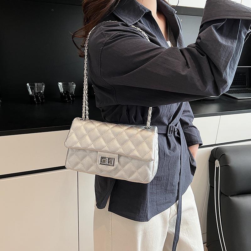 Rhombus Chain Bag Women's New Niche Design Versatile Fashion Small Square Bag Shoulder Messenger Bag