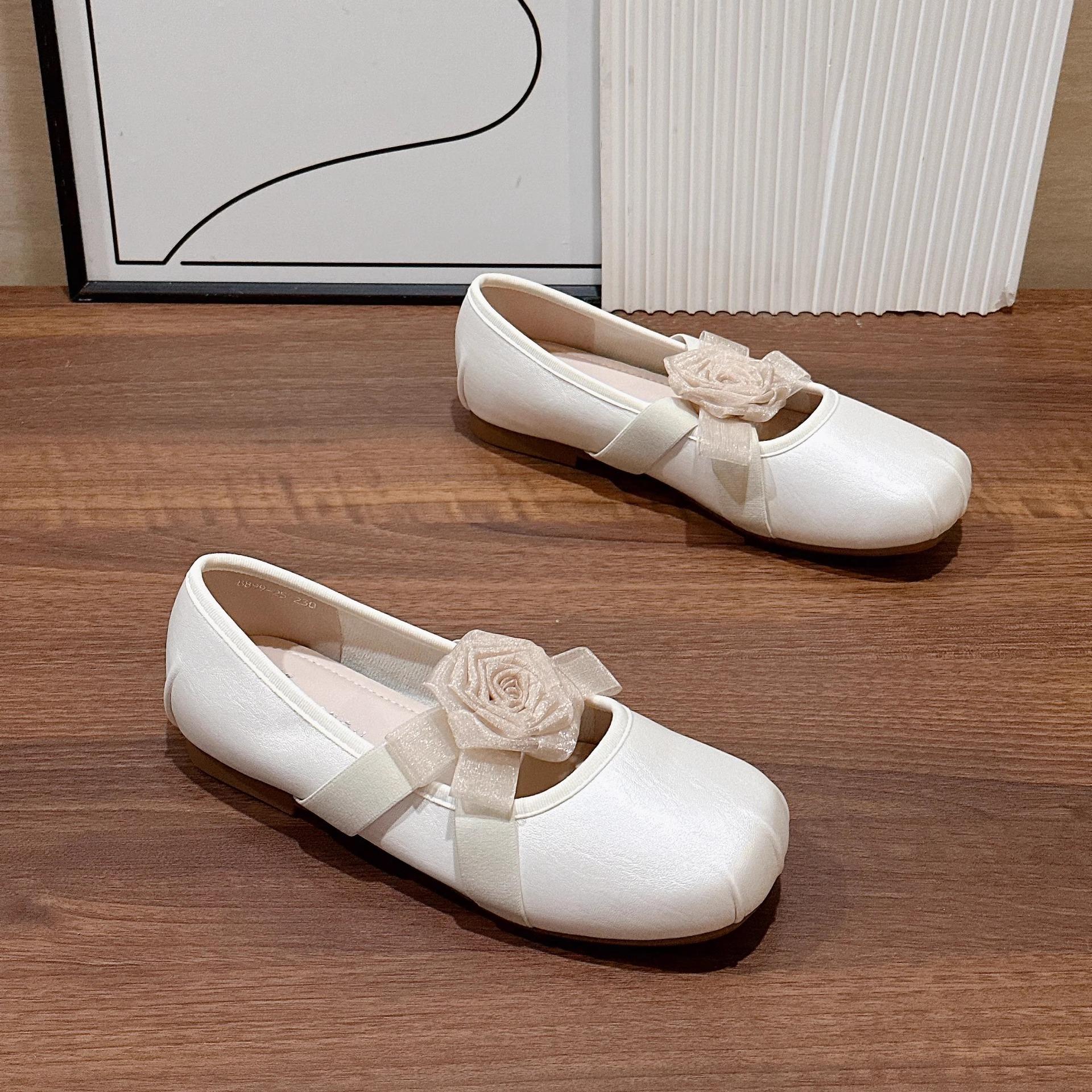 

Французские серебристые балетки-лодочки женские 2025 лето новая темпераментная фея цветов ветер Мэри Джейн туфли 35