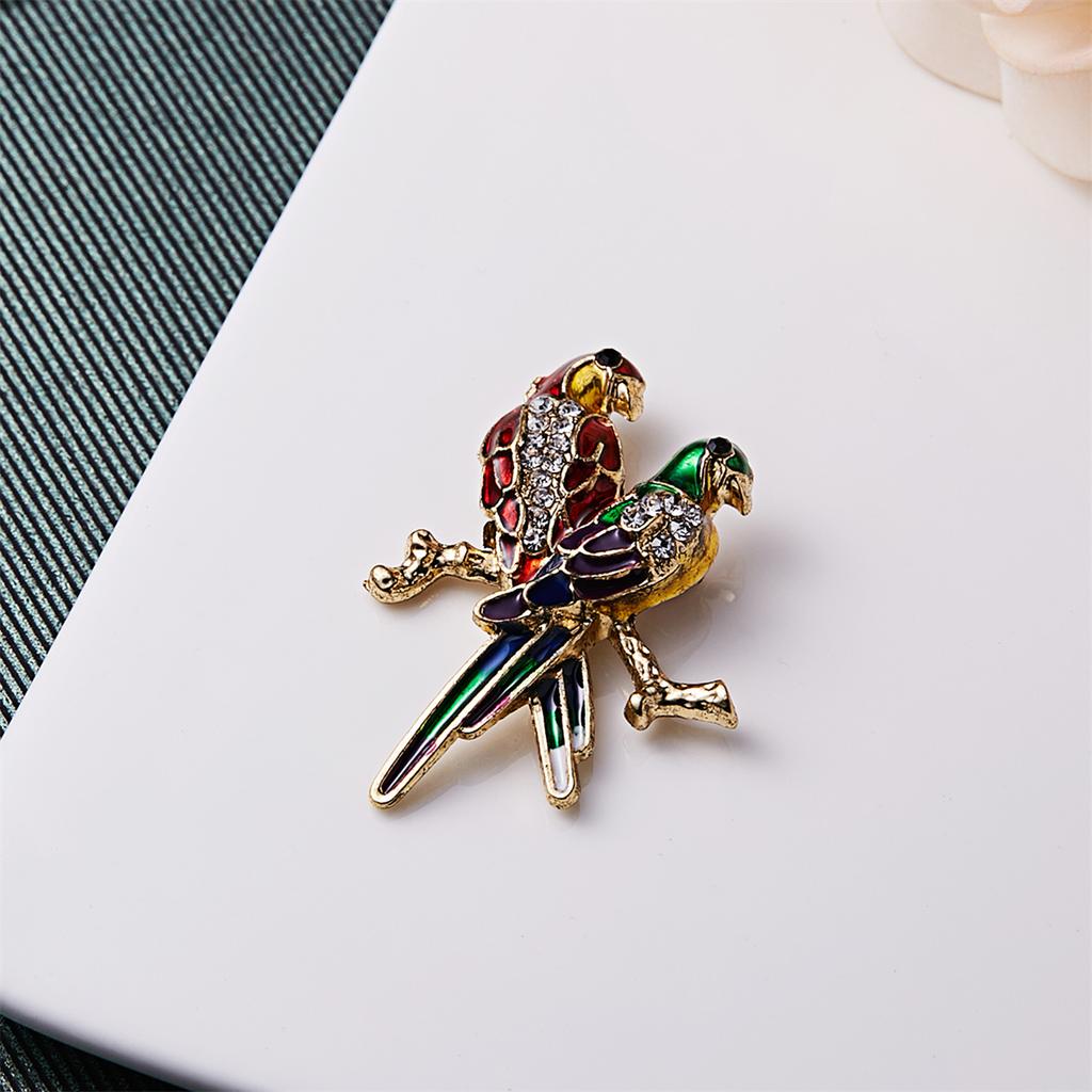 Delicate Rhinestone Birds Sitting On Branches Brooches For Women Enamel Crystal Flying Bird Parrot Clothes Lapel Pins Jewelry