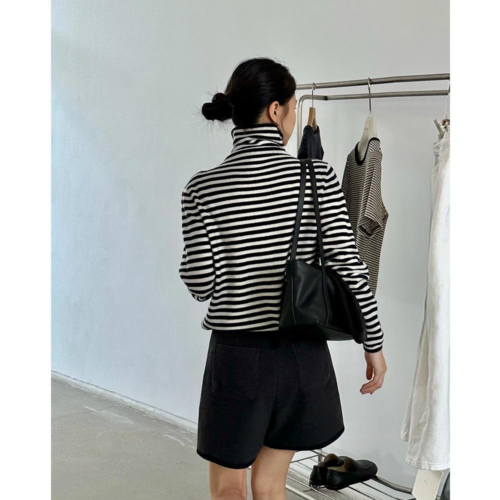 Everture Women's Korean Loose Fit Wool Long-Sleeve Turtleneck Top for Winter