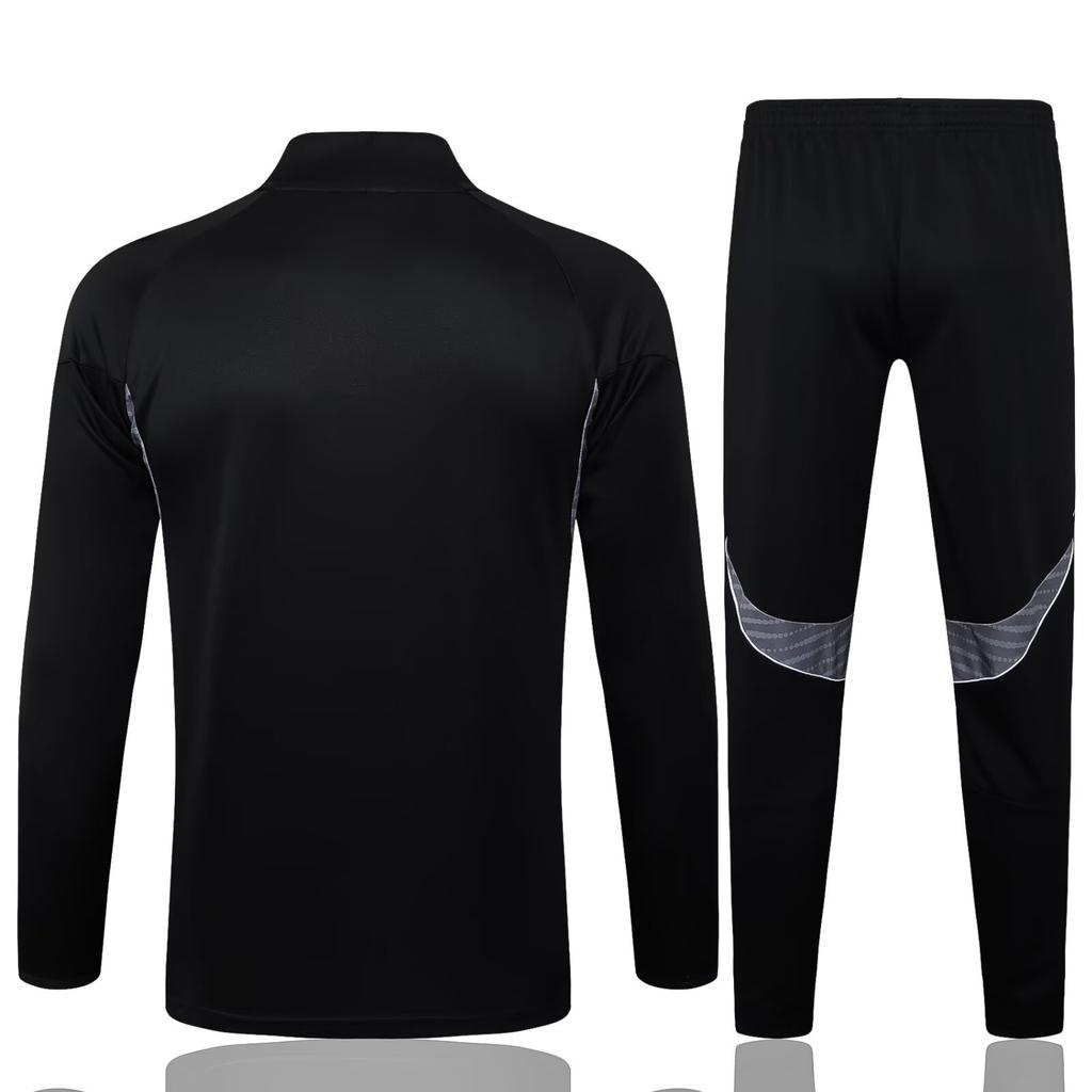 Fußball Trainingsshirt Langarm Real Madrid Trikot Erwachsene Herbst und Winter Teamsportbekleidung Halbreißverschluss Fußballtrikot Set