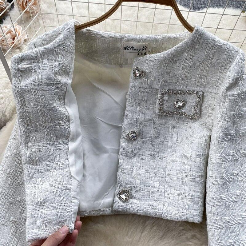Autumn And Winter Tweed Senior Sense Of Diamond-Studded Small Incense Wind Short Jacket + Chain Skirt Two-Piece Set