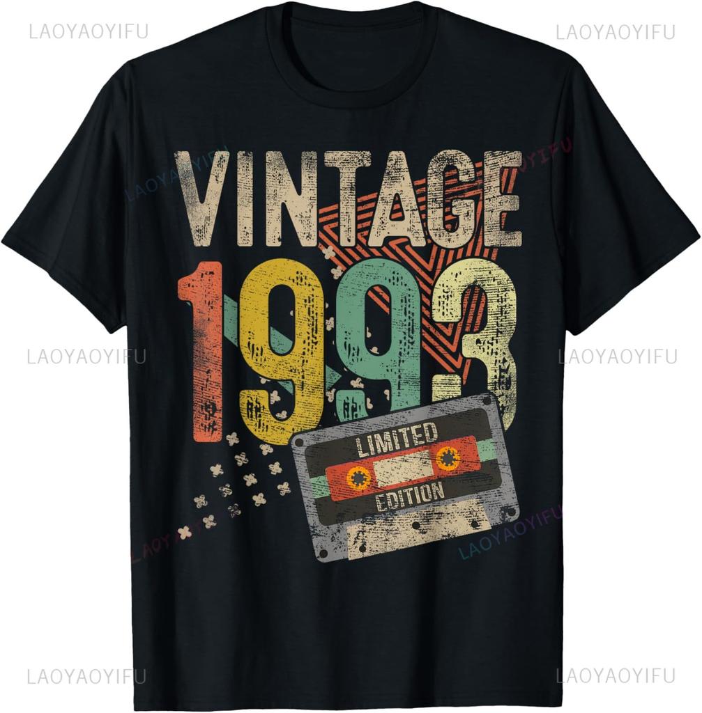 32 Year Old Gifts Vintage 1993 Cassette Tape 32th Birthday TShirt Print on DeUnisexd Streetwear Vintage T Shirt Camiseta Hombre