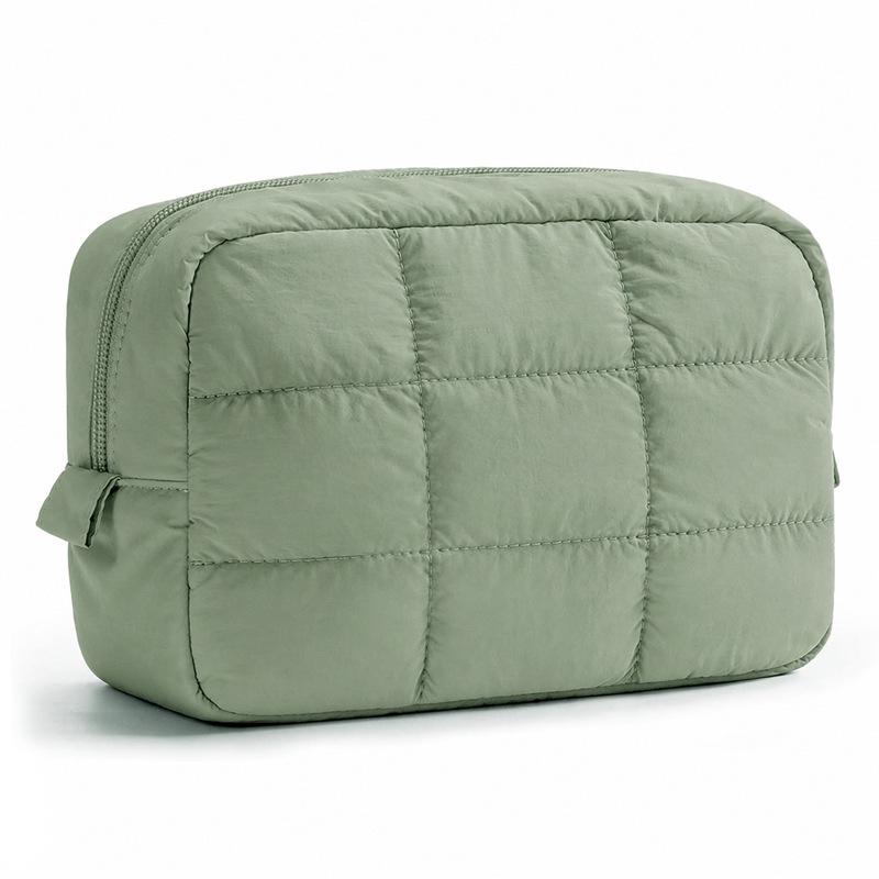 Multi-functional Lightweight Travel Makeup Bag with Large Capacity and Multi-layer Compartments