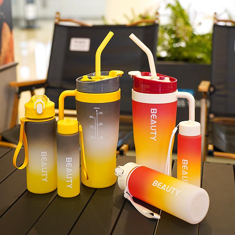 Durable Frosted Gradient Plastic Sports Water Cup Set
