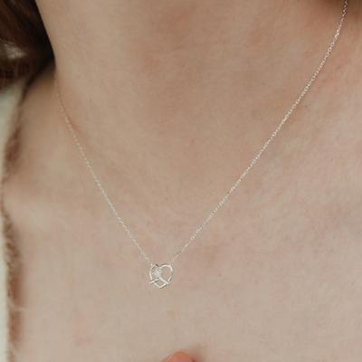(925 Silver) Pretzel Heart Necklace NZ2155