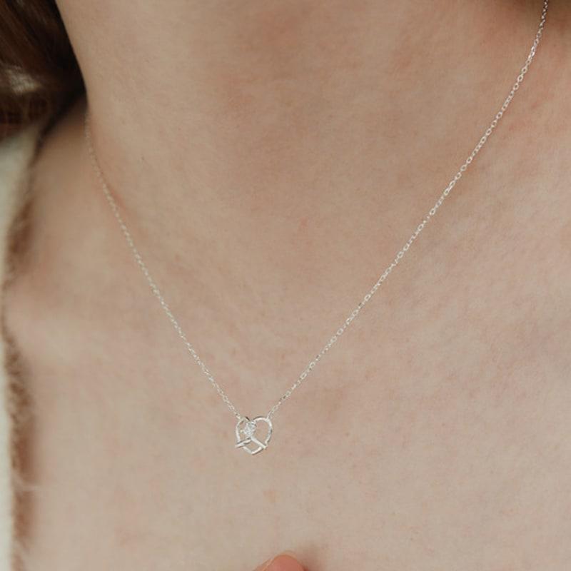 TATIANA (925 Silver) Pretzel Heart Necklace NZ2155