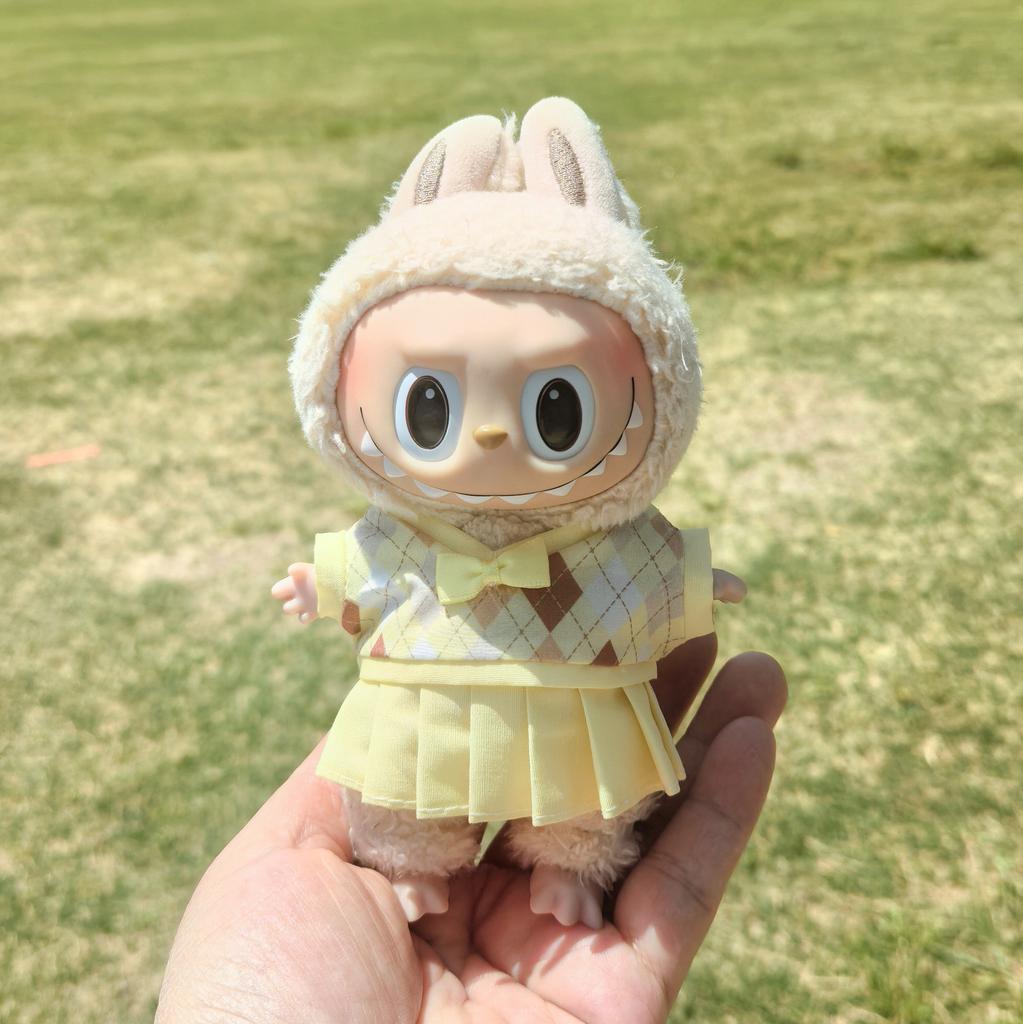 17CM Pendant Doll Baby Clothes First, Second and Third Generation Blind Box Dress Set Accessories