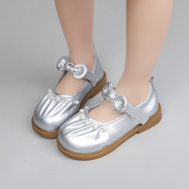 Girls' Small Leather Shoes Spring and Autumn 2025 New Children's Shallow-mouth Pleated Foreign-style Princess Shoes Korean Version of Soft-soled Girl