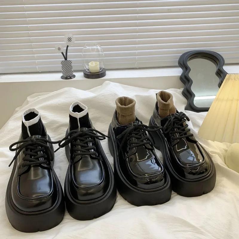 Spring New Women's Small Leather Shoes Thick Sole Design Sensual Niche Versatile Big Toe Retro Shoes Zapatos Mujer