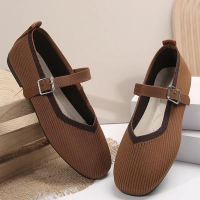 2024 Buty damskie Loafersy Baletki Kwadratowe palce Boso Pasek z klamrą Casual Niski obcas Luksusowa marka Buty damskie Nowe Brązowe Niebieskie
