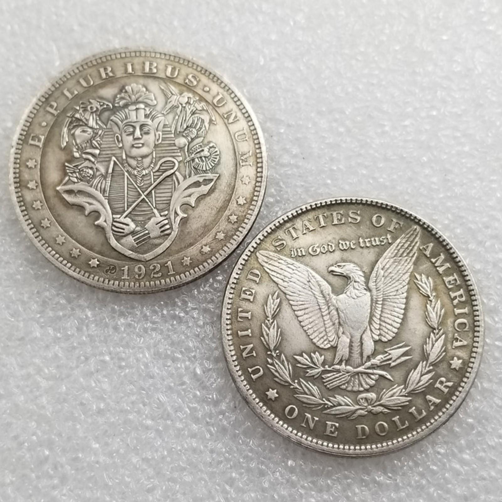 

Памятные иностранные коллекционные монеты One Size