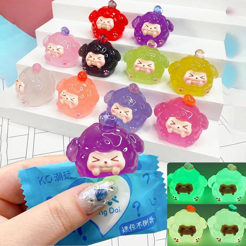 

1 шт. Милая модель Кики, слепая коробка, игрушки, действие, сюрприз, куклы, фигурки, поддельные конфеты, угадывание, слепая сумка для детей, подарки A2 Luminous