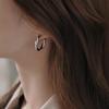 111 Silver needle twist curved twist earrings, simple geometric earrings Internet celebrity earrings