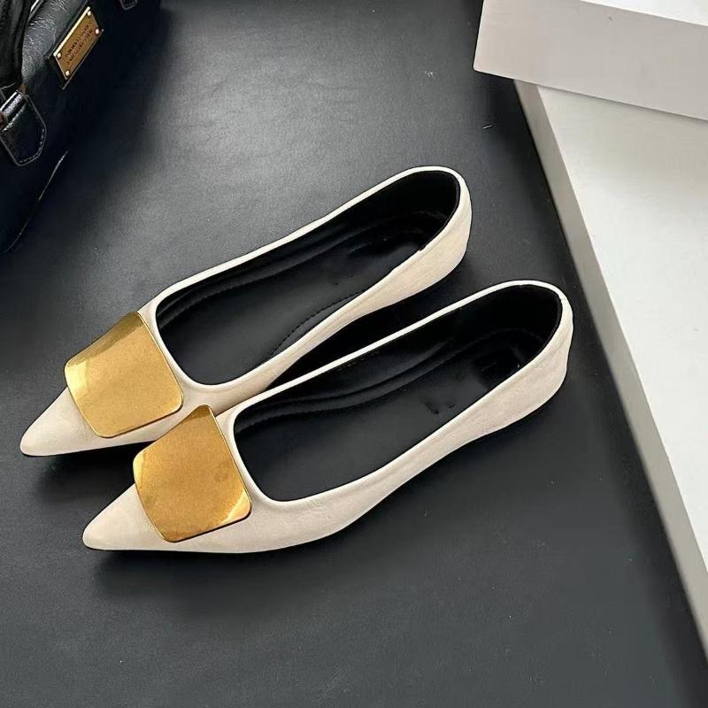 

Metal square buckle lady small single shoes autumn new versatile retro thick heel pointed soft leather flats 35