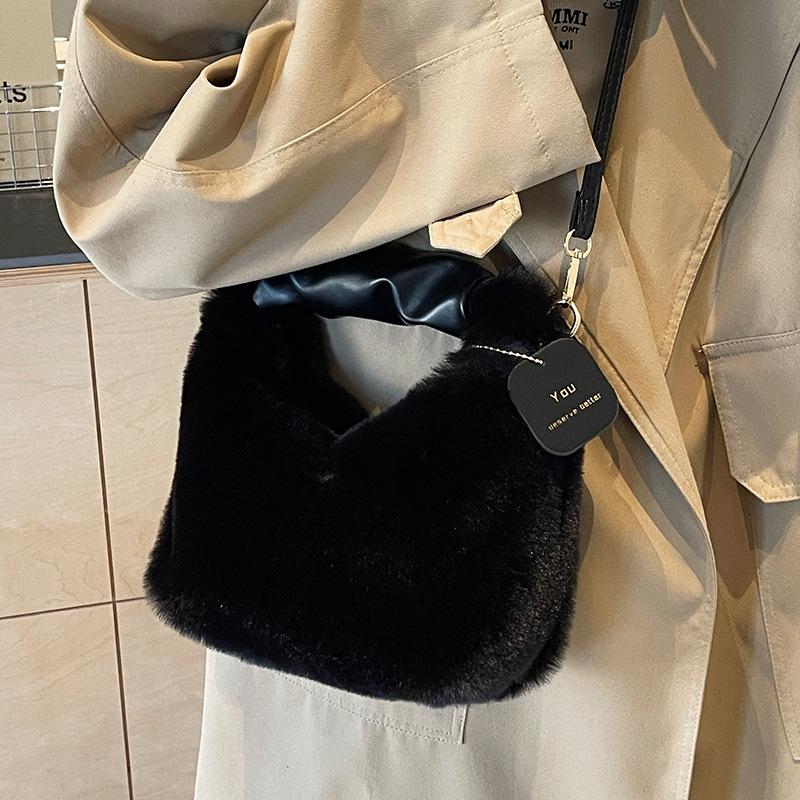 

Нишевая высококачественная женская зимняя универсальная модная сумка-мессенджер через плечо Mao Mao чёрный