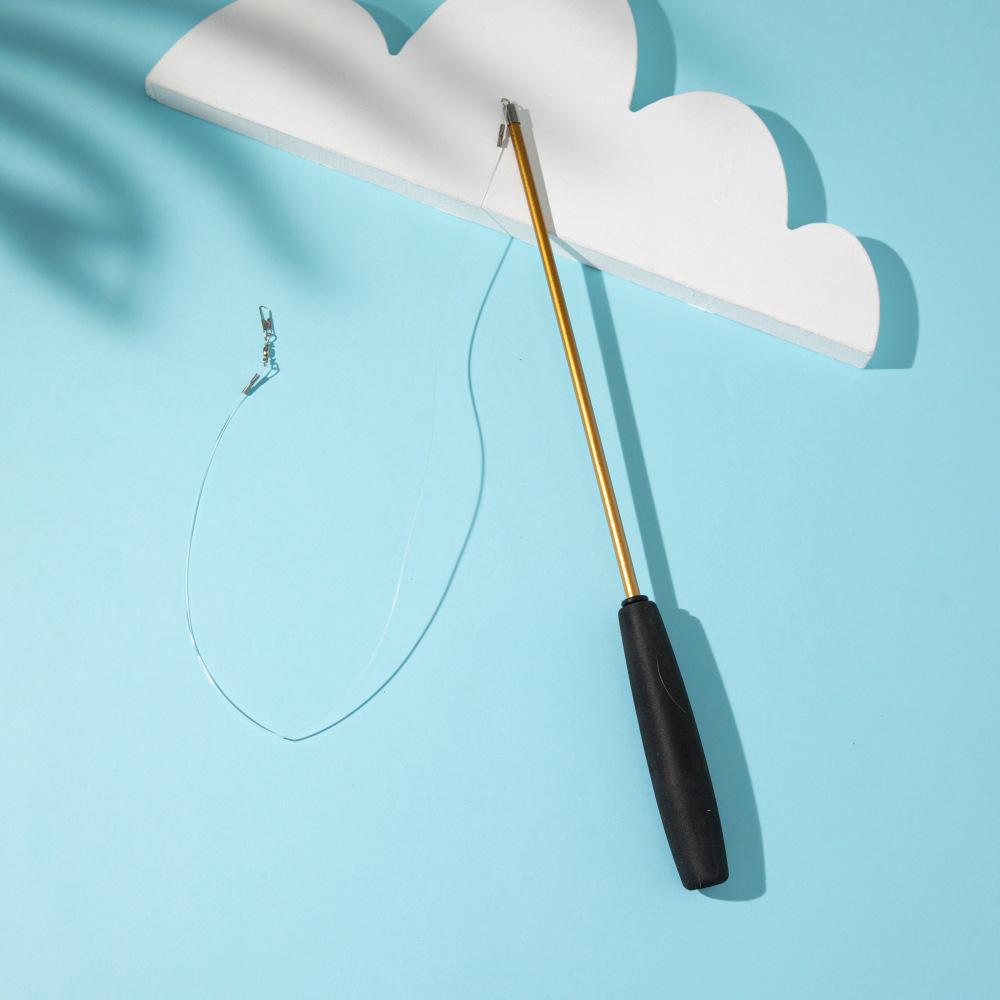 Beliebter Katzen-Teaser-Stick: Dreiteilige Rute mit mehreren Farboptionen zur Selbstunterhaltung.