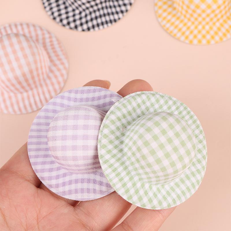 3Pcs Mini Colorful Hat Doll Ornament Lattice Cap Doll House Accessories Green Plant Pet Wine Bottle Cake Decoration