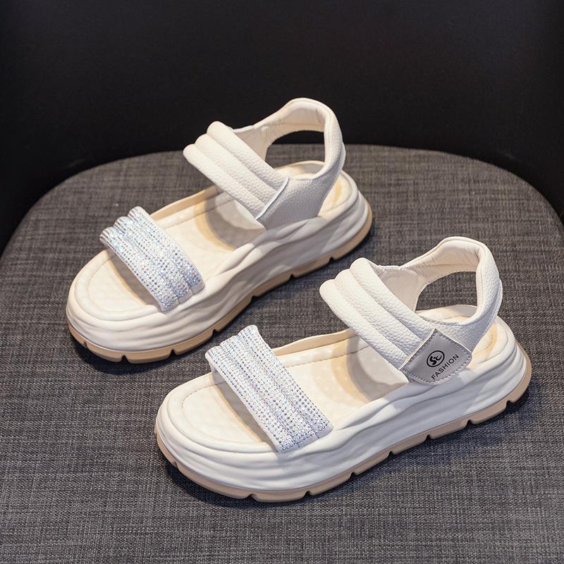 Thick sole height increase 2025 new summer sandals women's Xiaobai breathable versatile leisure sports popular beach sandals