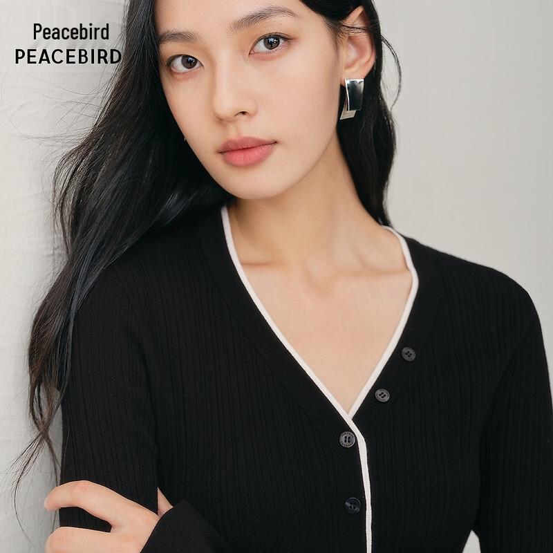 PEACEBIRD Women's V-neck Color-block Slim-fit Knit Top