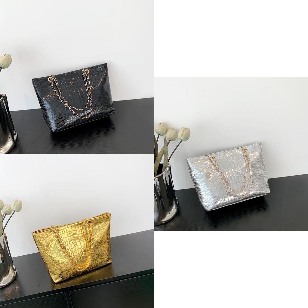 Trendy Black Tote Bag With High-end Feel And Street Style Elements