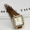 Dropshipping Women Quartz Watch Vintage Small Square Watch Famous Brand Luxury Gift Ladies Clock Red Leather Strap Wristwatches
