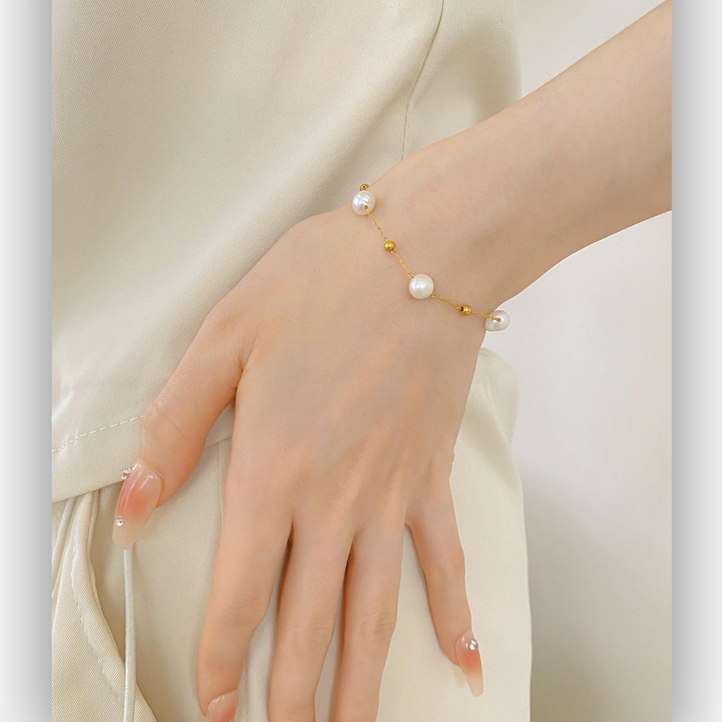 

Французский Легкий Роскошный Жемчуг и Золотые Бусины Титановый Набор Ожерелий для Женщин - Элегантный Супер Сказочный Стиль Ключичная Цепочка